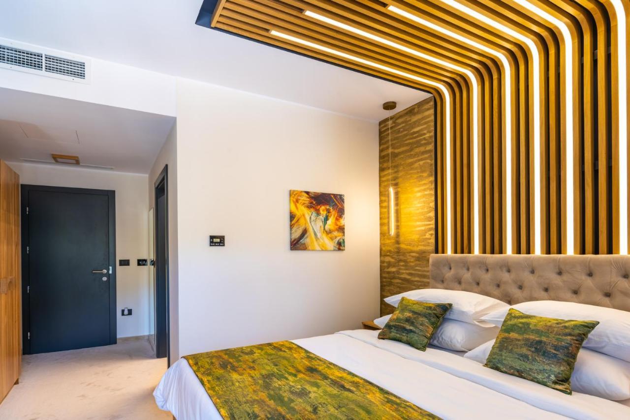 Hotel Ivascu モイセイ エクステリア 写真